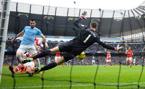 Negredo scores the 2nd City goal for City to take them 2-1 up at the end of