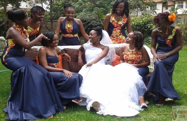 The Bride Saitonne With Her Friends