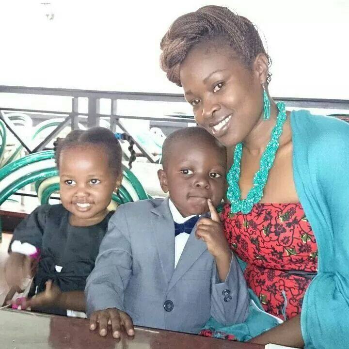 Brenda Mulinya Wanga and her children 